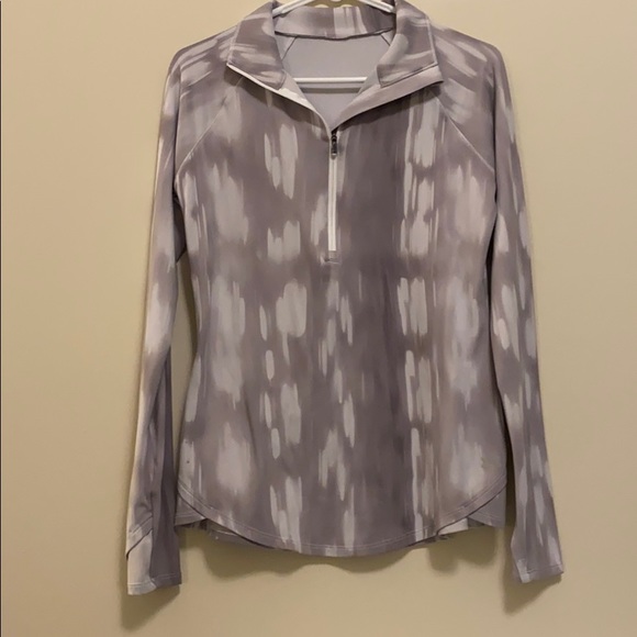 Under Armour Tops - UA Pullover